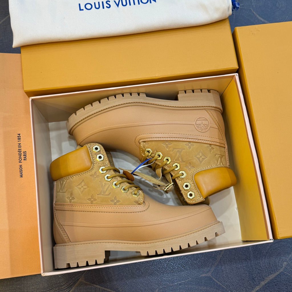 Louis Vuitton × Timberland Yellow Boots | Classic Workwear | Embossed Monogram | Waterproof & Slip-Resistant