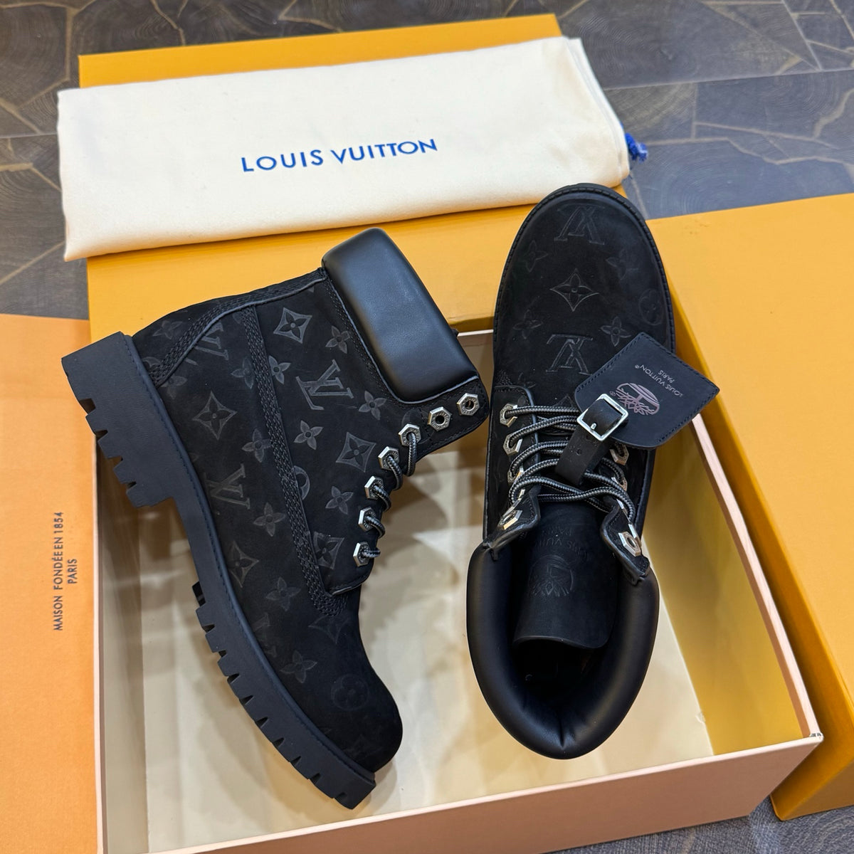 Louis Vuitton × Timberland Black Boots | Embossed Monogram | Waterproof Workwear