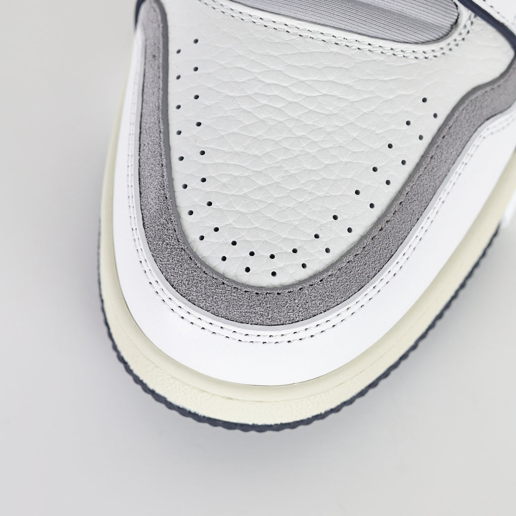 Louis Vuitton Trainer X1 Max – White & Navy Vintage | Luxury Sneakers
