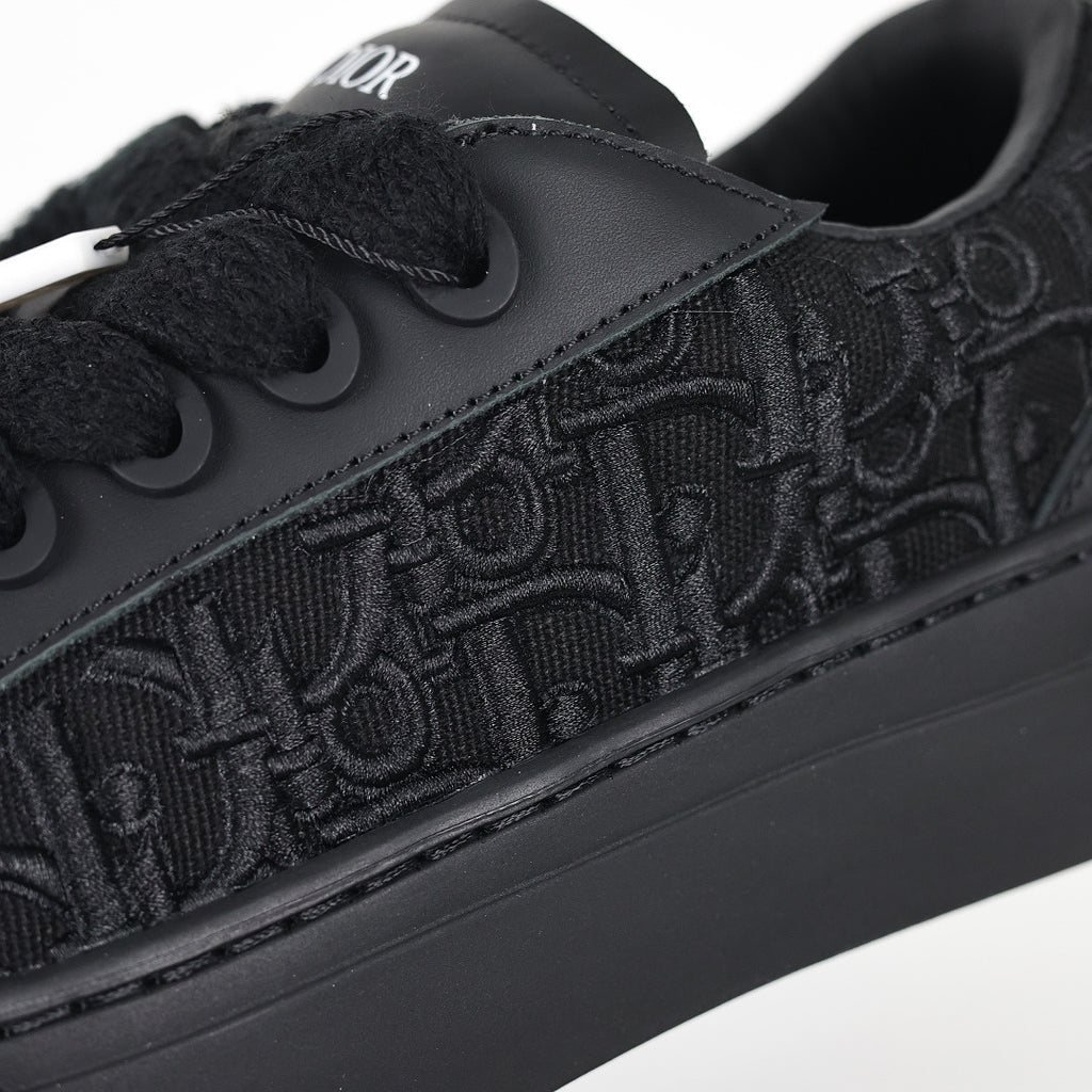 Dior B33 Low-Top Sneakers – Triple Black Oblique