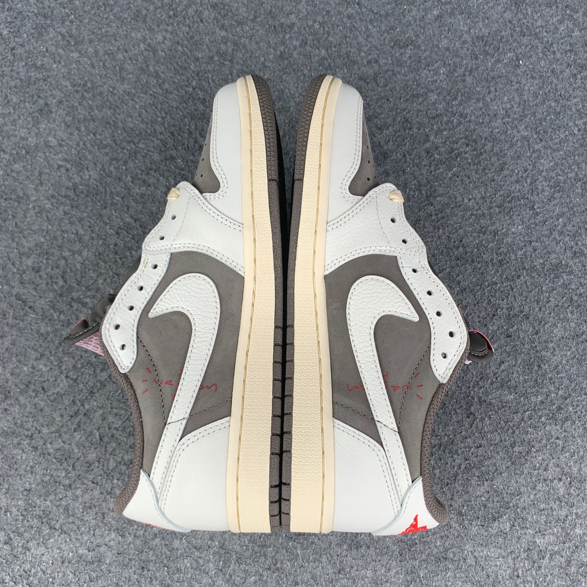 Air Jordan 1 Low OG SP – Travis Scott | Mocha & Sail