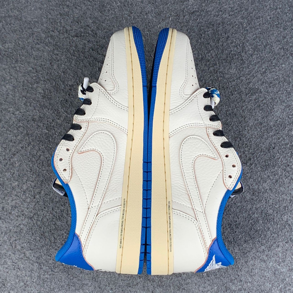 Air Jordan 1 Low OG SP – Travis Scott | Sail & Military Blue