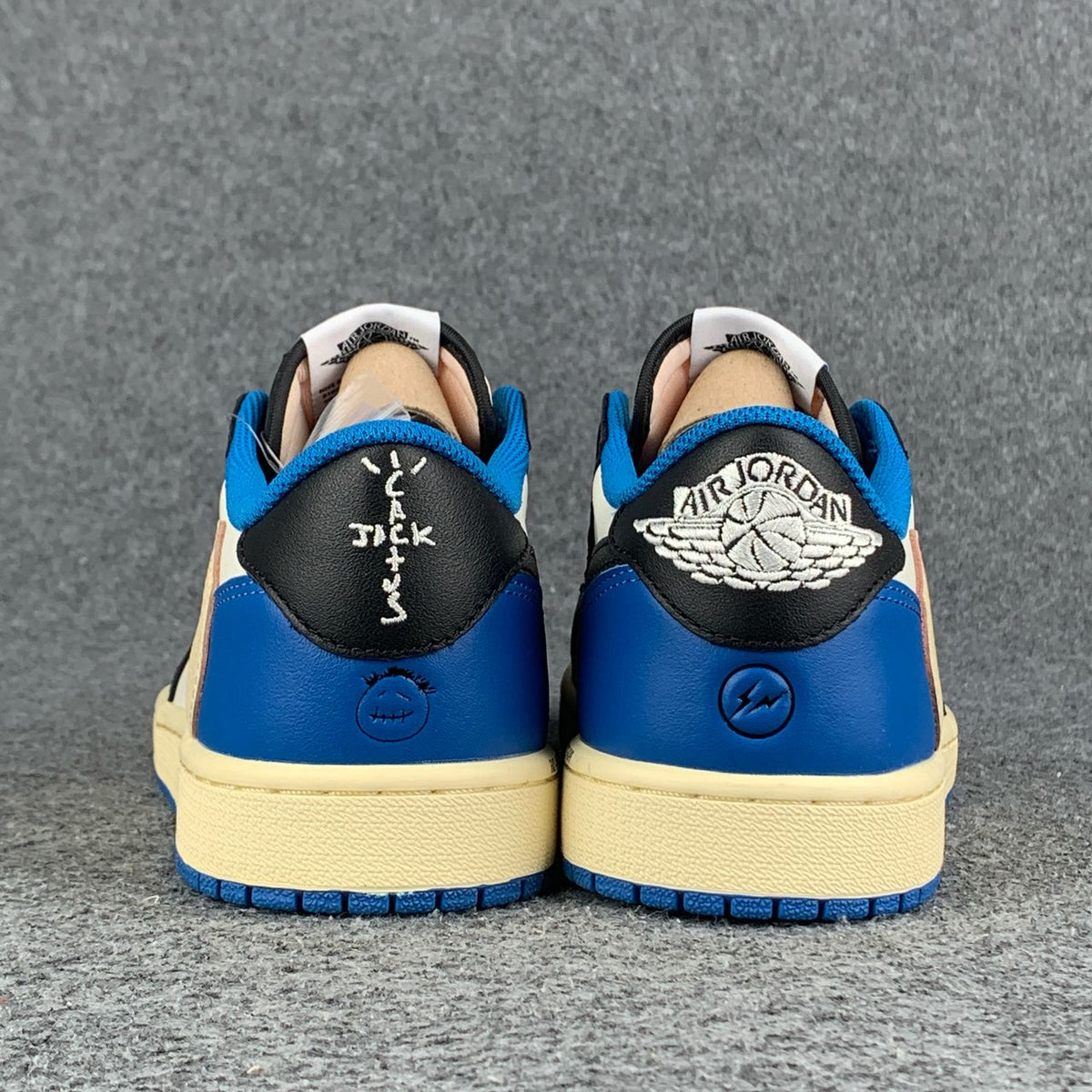 Air Jordan 1 Low OG SP – Travis Scott x Fragment Design | Royal Blue & Sail