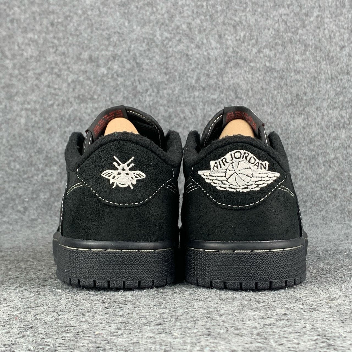 Air Jordan 1 Low OG SP – Travis Scott x Fragment Design | Black & White Stitch