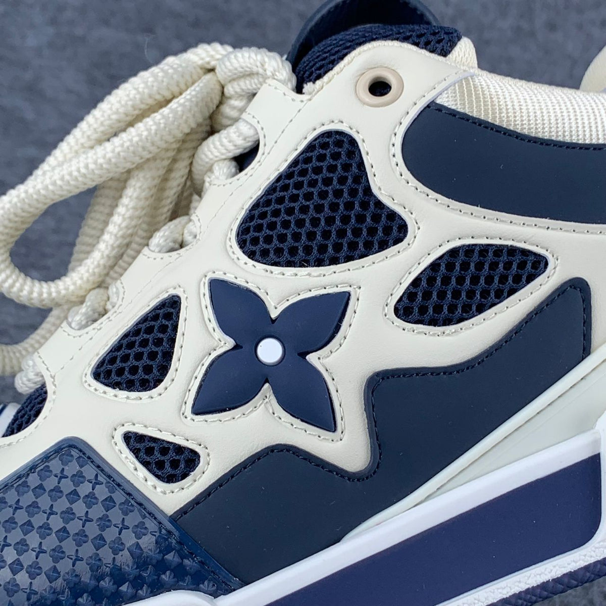 Louis Vuitton LV Skate Sneaker – Blue/White