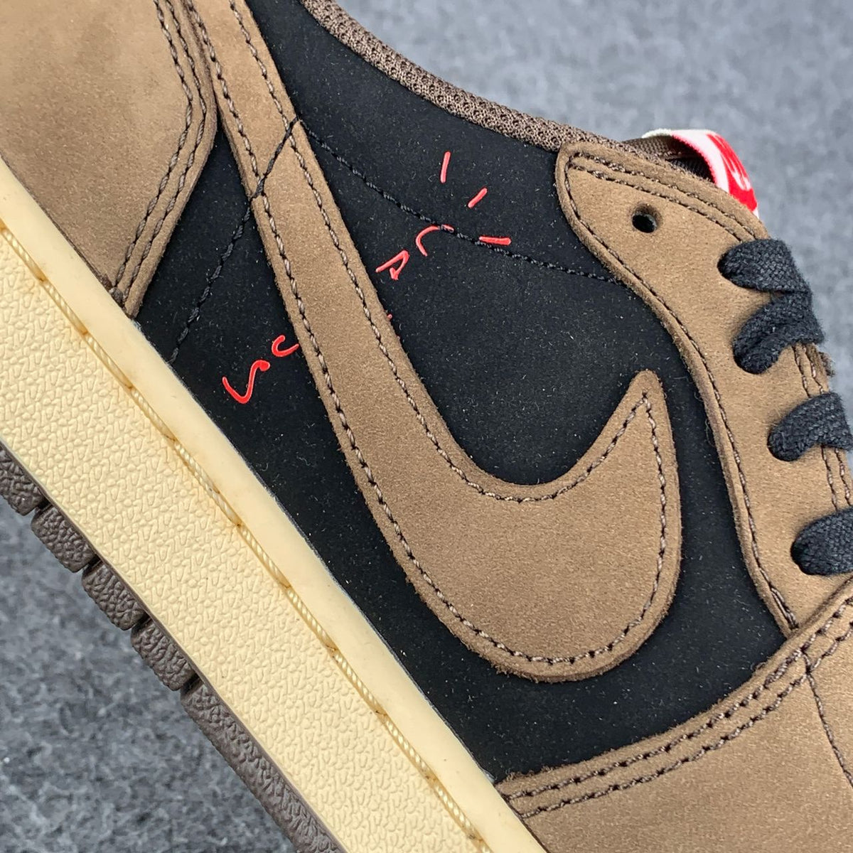 Air Jordan 1 Low OG SP – Travis Scott | Dark Mocha