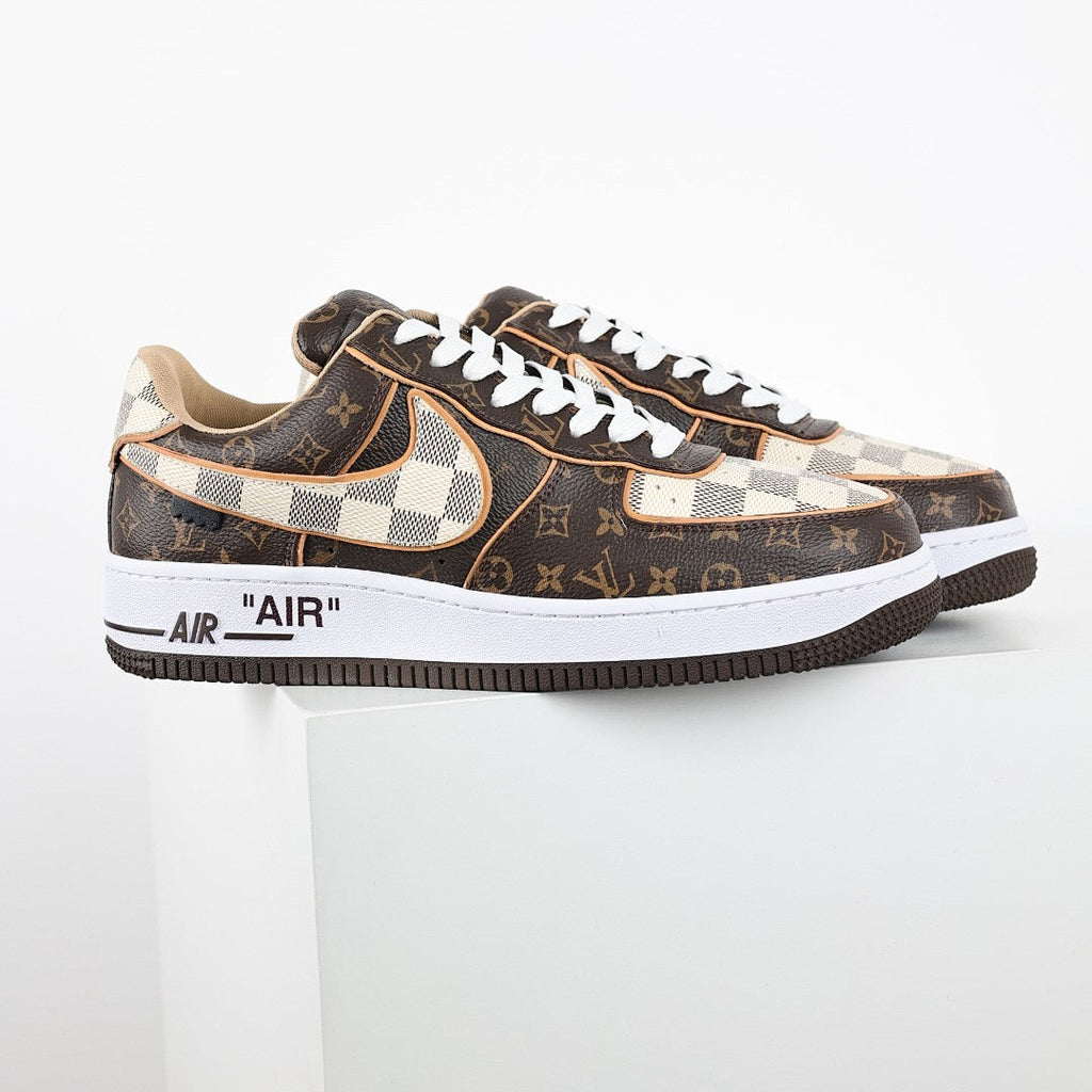 Louis Vuitton x Nike Air Force 1 Sneaker 008 - view 3