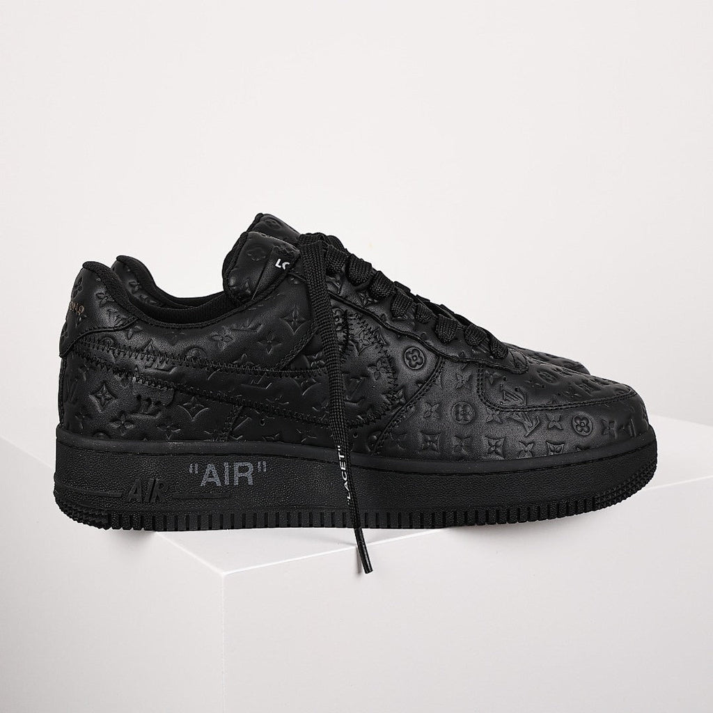 Louis Vuitton x Nike Air Force 1 Sneaker 031 - view 3